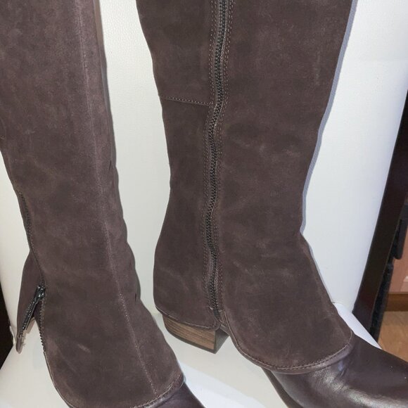 Authentic Donald J Pliner - Picture 1 of 13